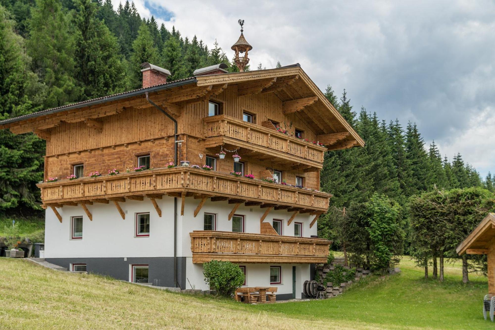 Kesselgrubs Apartements Ski&Badeglück Eben Im Pongau Bagian luar foto